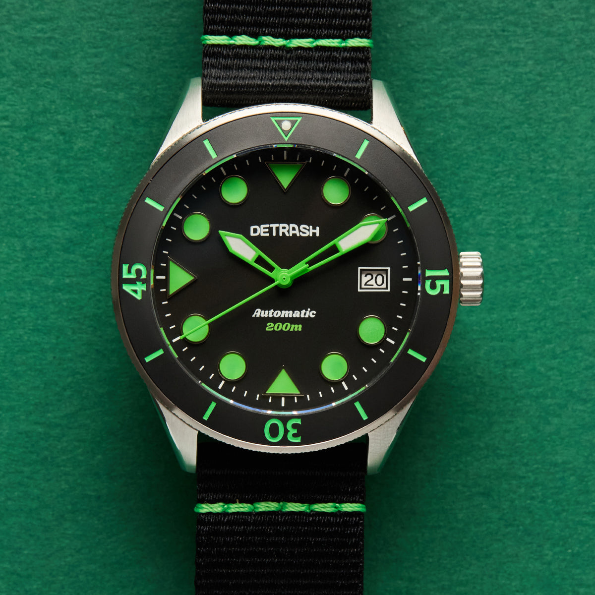 DETRASH - Poison Ivy: Watches made with trash – Detrash
